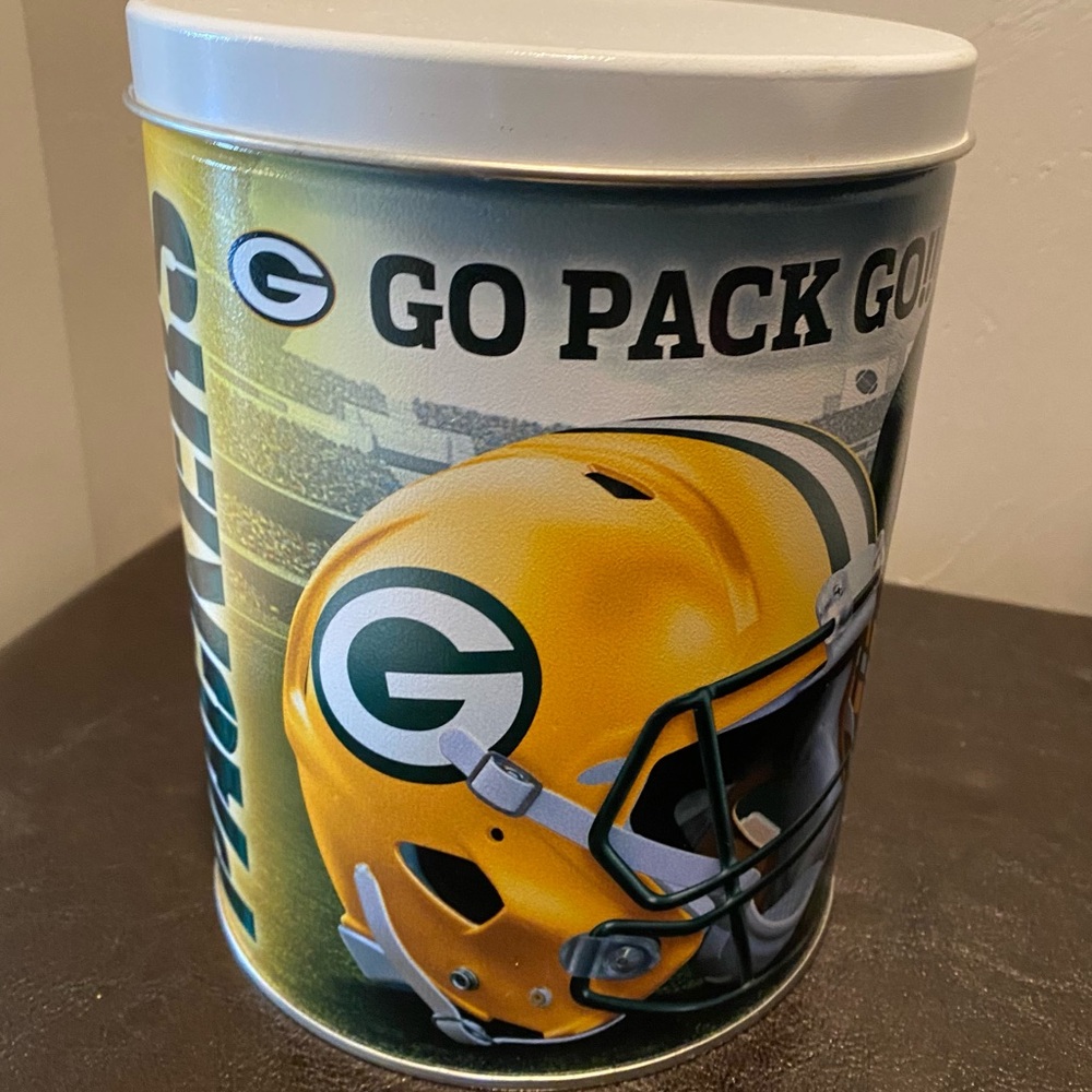 Vintage Green Bay Packers Decorative Metal Storage Tin
